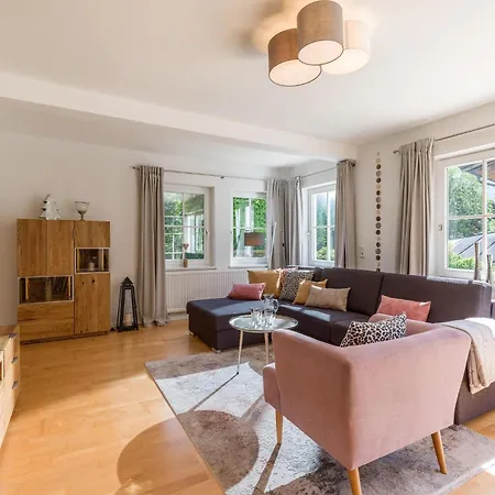 Landhaus Central Feriehus *